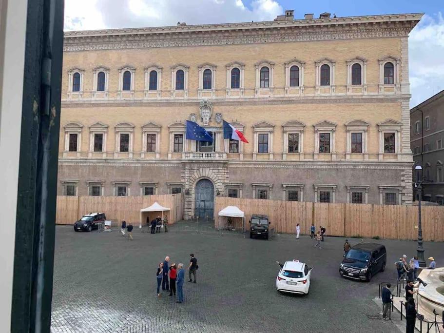 דירות רומא Casa Cristina In Piazza Farnese מראה חיצוני תמונה